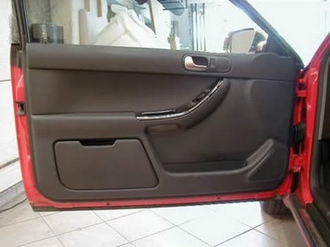 Limpieza de puertas de Autos en Guayaquil