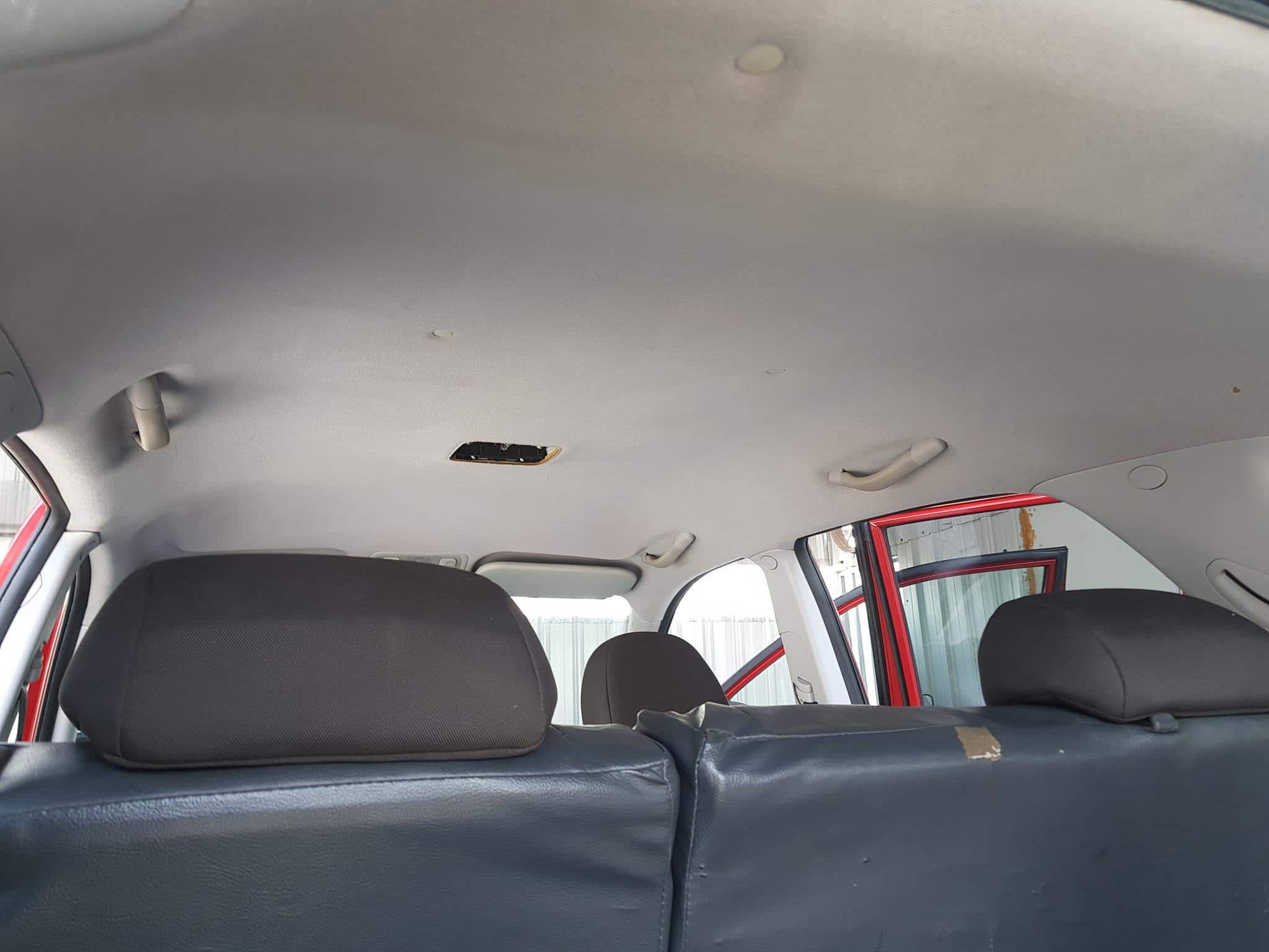 limpieza de tumbado de auto bmw ecuador