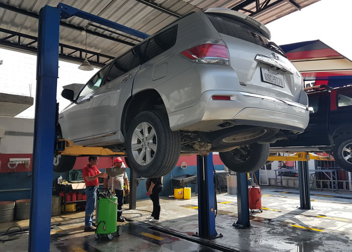 Mantenimiento de vehiculos en Guayaquil