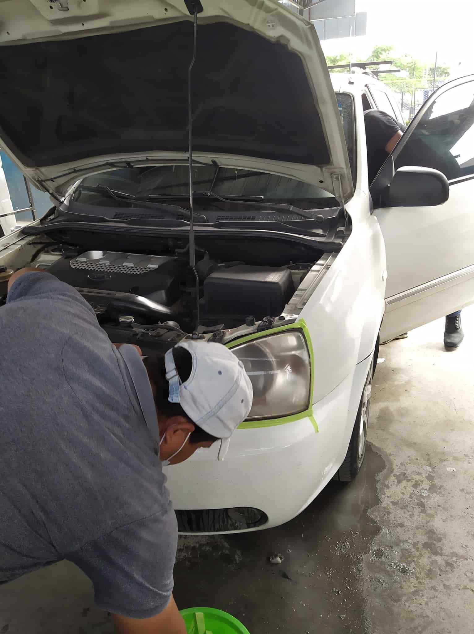 Pulida de faros auto aveo family