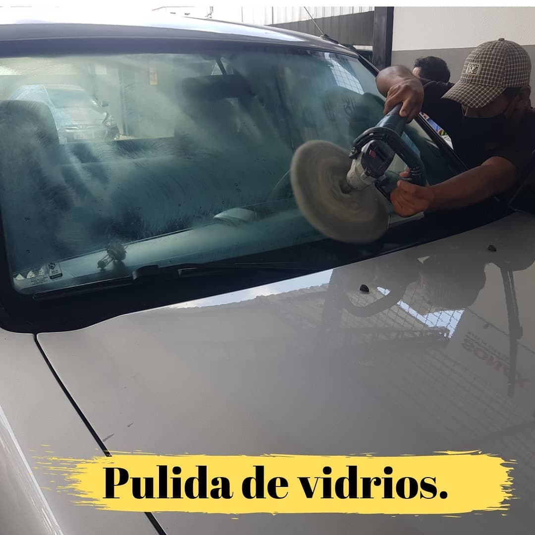 Pulida de parabrisas de camionetas Guayaquil