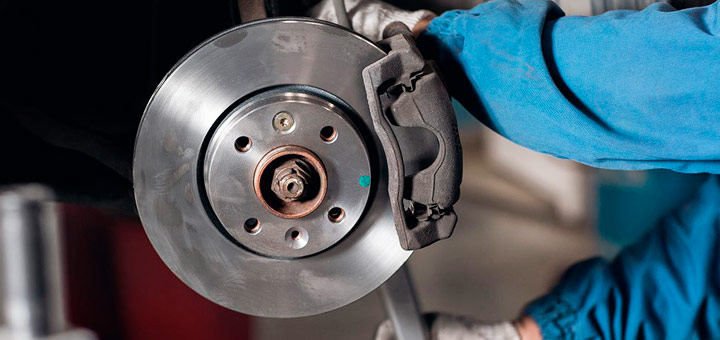 Revision del sistema de frenos en Guayaquil