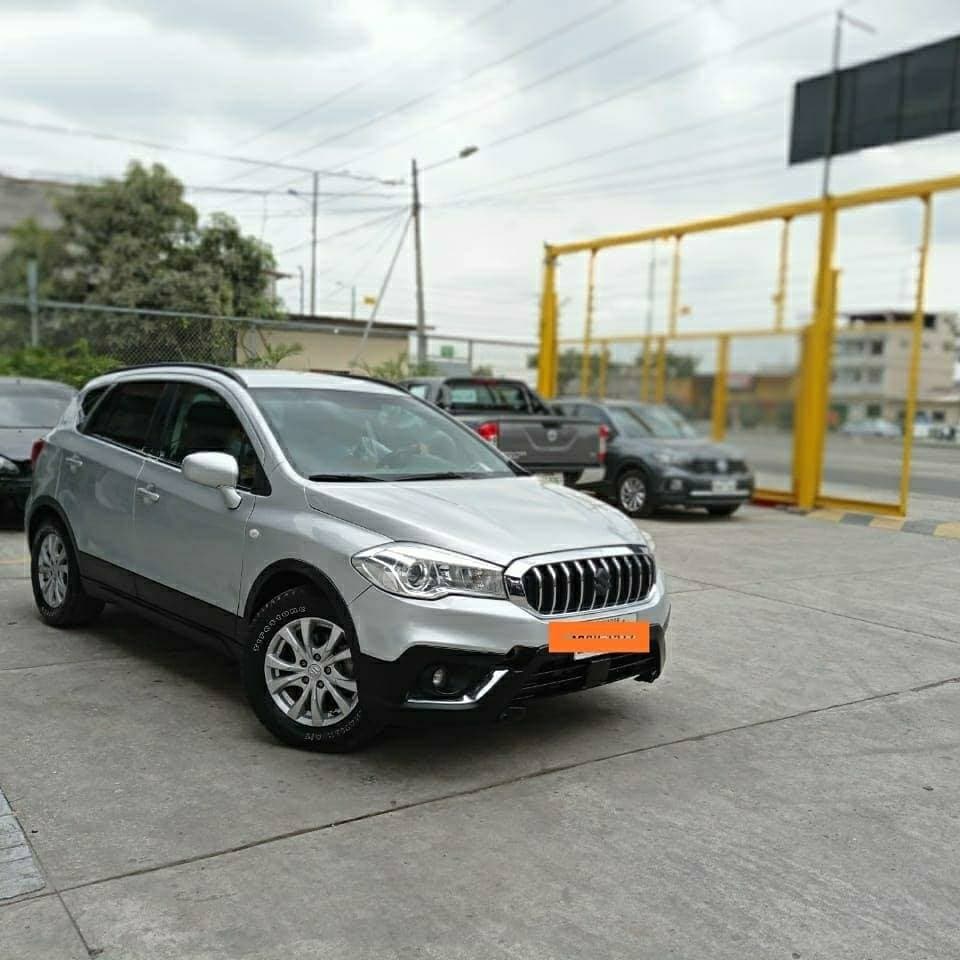 Taller de Pintura automotriz en guayaquil para suzuki s cross