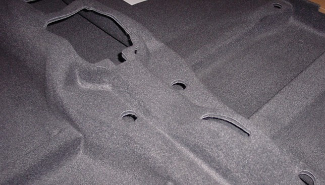 Tapizado de piso para auto en Guayaquil