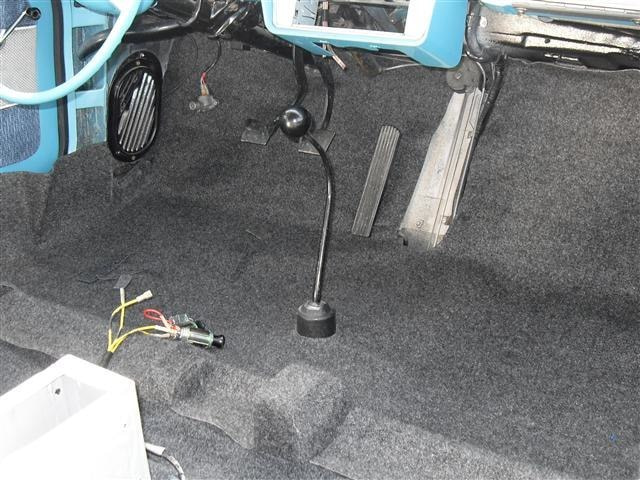 tapizado de piso para auto en santa elena